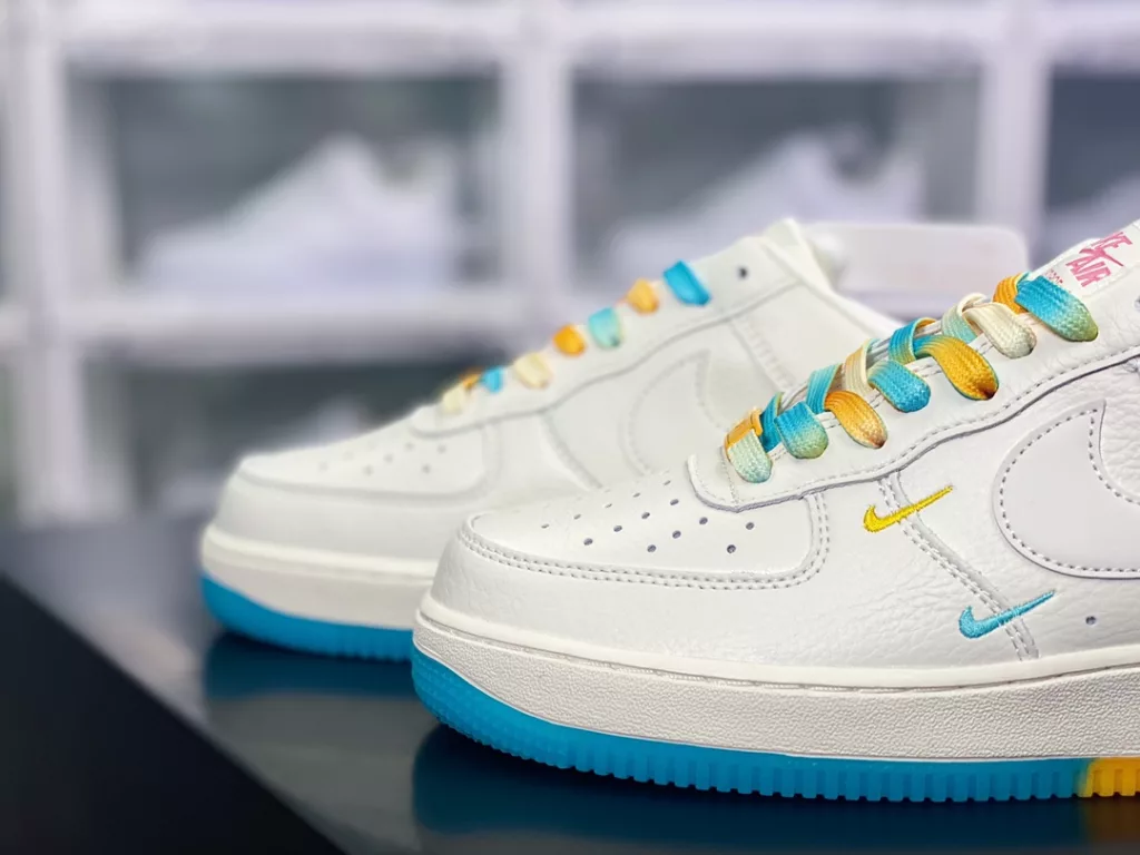 Nike Air Force 1'07 Low QS 