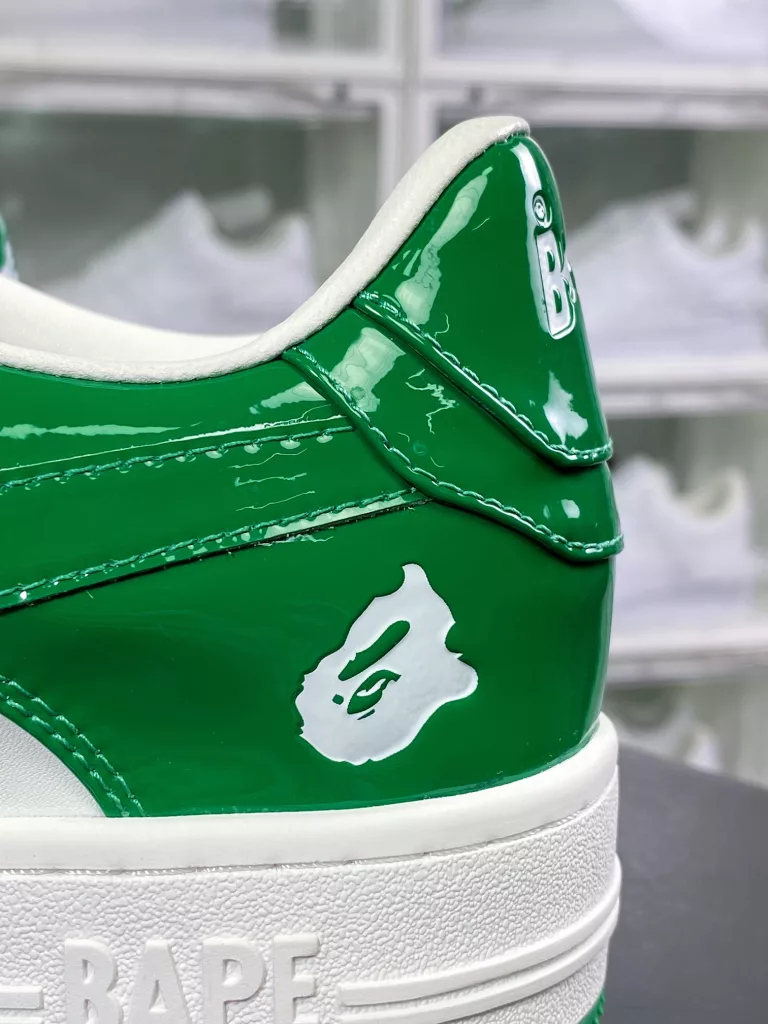 G version of Dongguan made pure original Bape sta: Summer patent skin jelly translucent second-generation twisted series 11