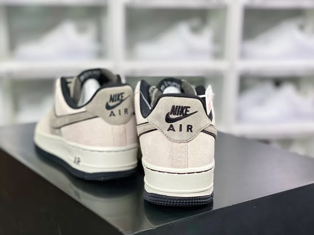 Dayou Keyang/Otomo Katsuhiro x Air Force 1'07 LV8 Low 