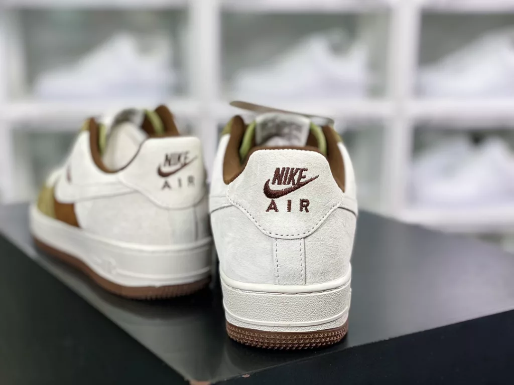 Nike Air Force 1'07 Low 