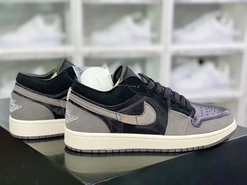 Nike Air Jordan 1 Low SE Craft 