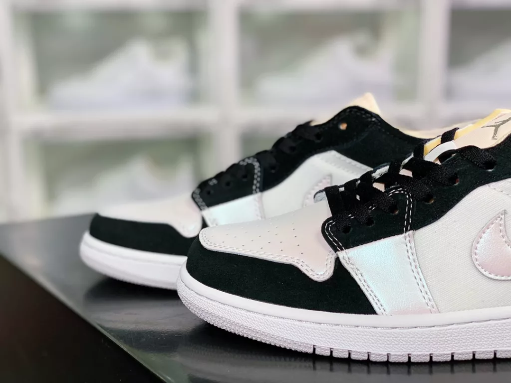 Nike Air Jordan 1 Low SE Craft 