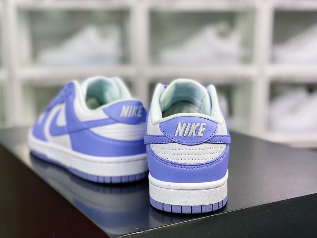 SB Dunk Low Next Nature 