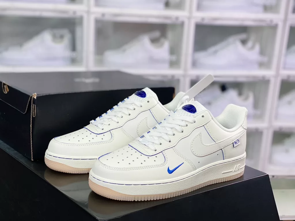 Nike Air Force 1'07 Low 