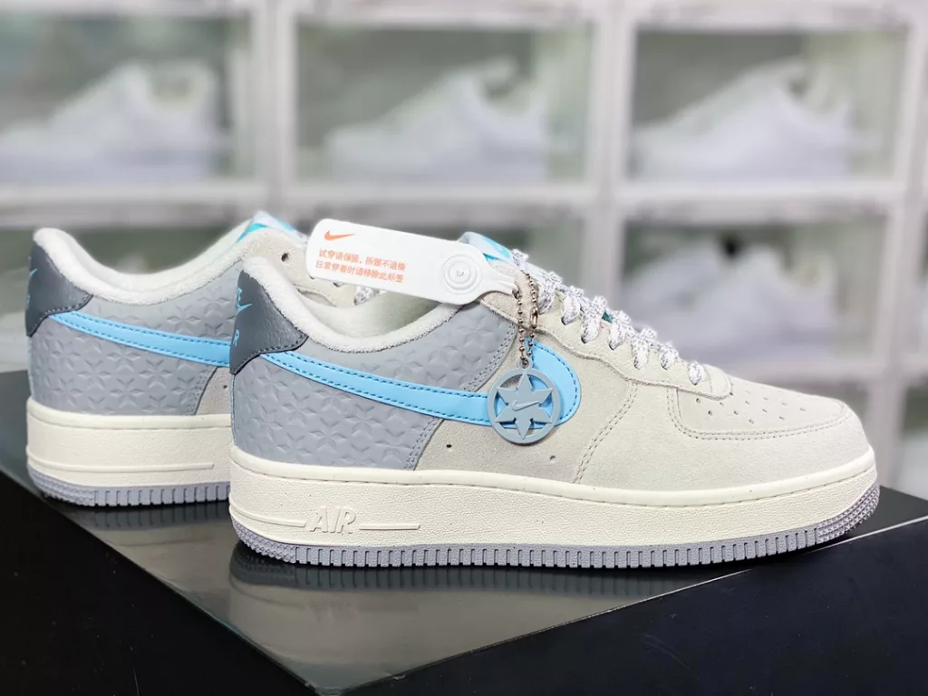 Nike Air Force 1'07 Low LX 