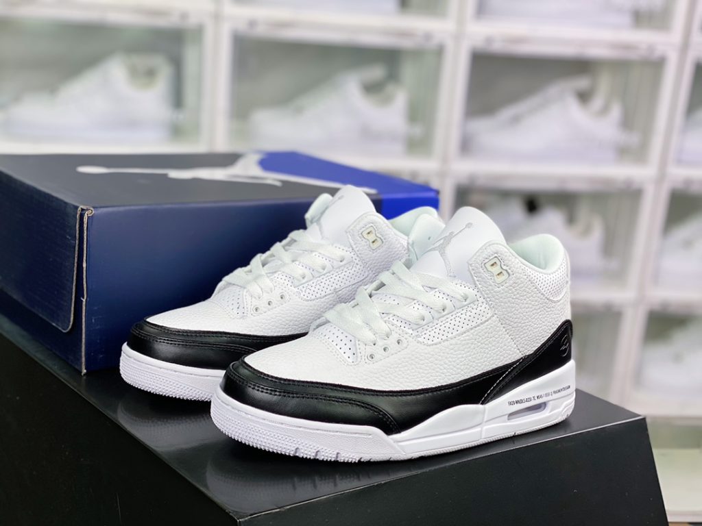 Air Jordan 3 Retro 