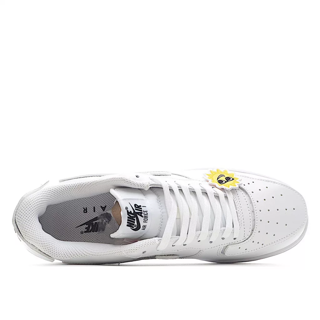 Nike Air Force 1/1 Low (GS) white detachable Velcro Air Force One low top casual board shoes official synchronization original level original last original cardboard to create a pure air force version 12