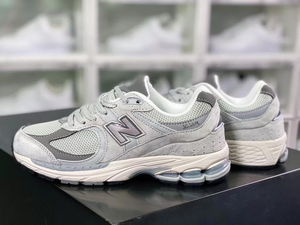 NB ML2002 series retro dad style casual sports jogging shoes 