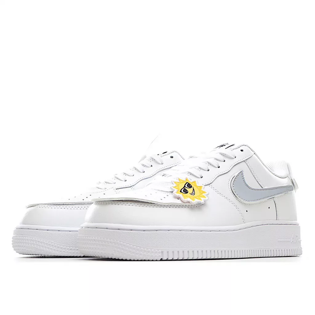 Nike Air Force 1/1 Low (GS) white detachable Velcro Air Force One low top casual board shoes official synchronization original level original last original cardboard to create a pure air force version 12