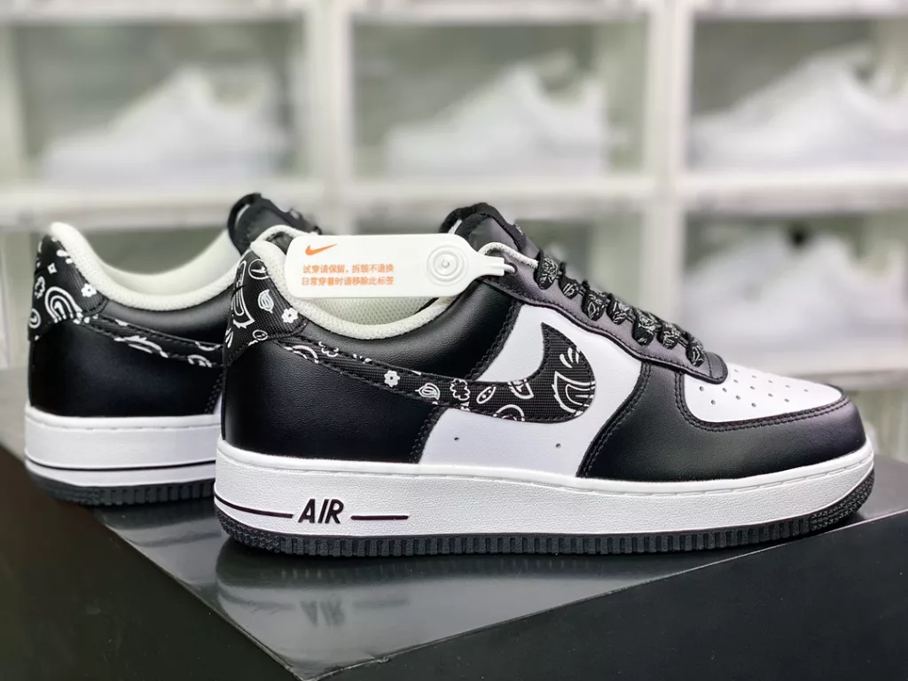 Nike Air Force 1'07 Low 