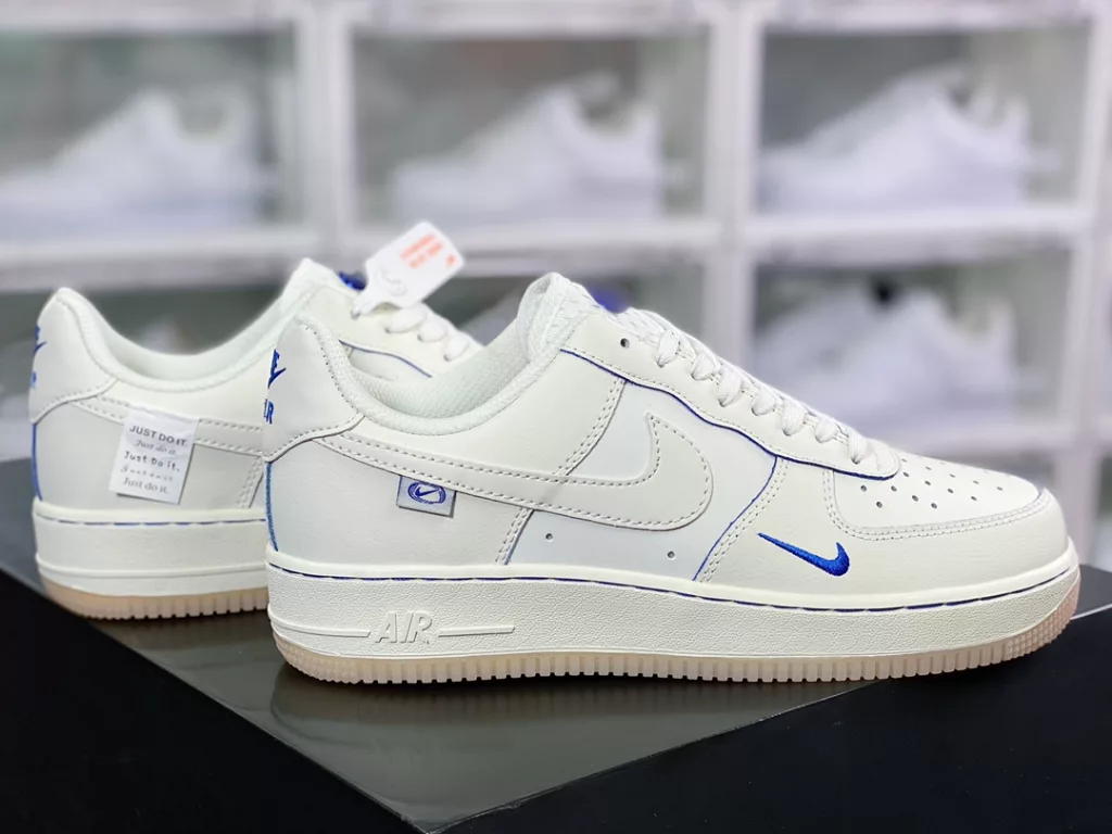 Nike Air Force 1'07 Low 