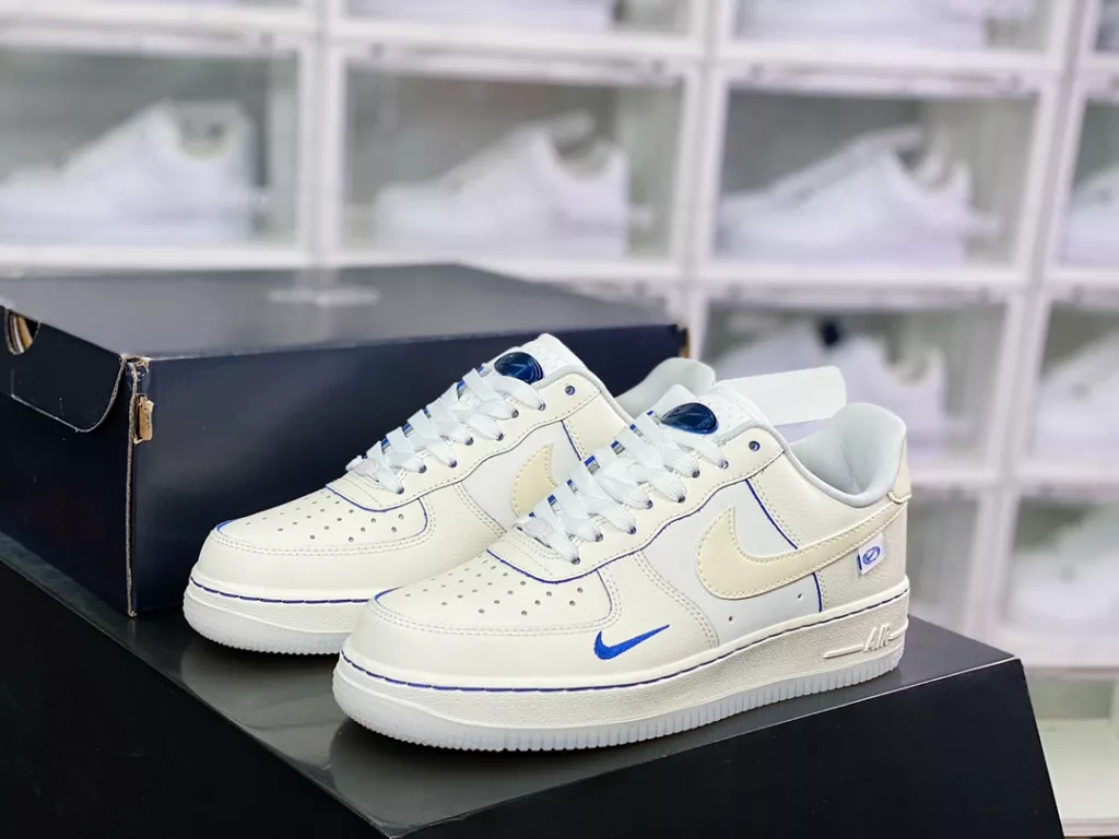 Nike Air Force 1'07 Low 