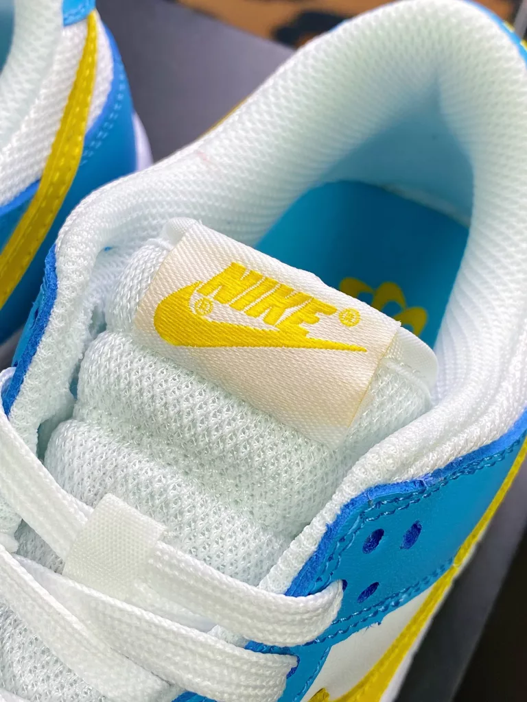 Dunk, little Simpson! Summer Sea Salt Lemon Color Scheme, Nike SB Dunk Low GS 