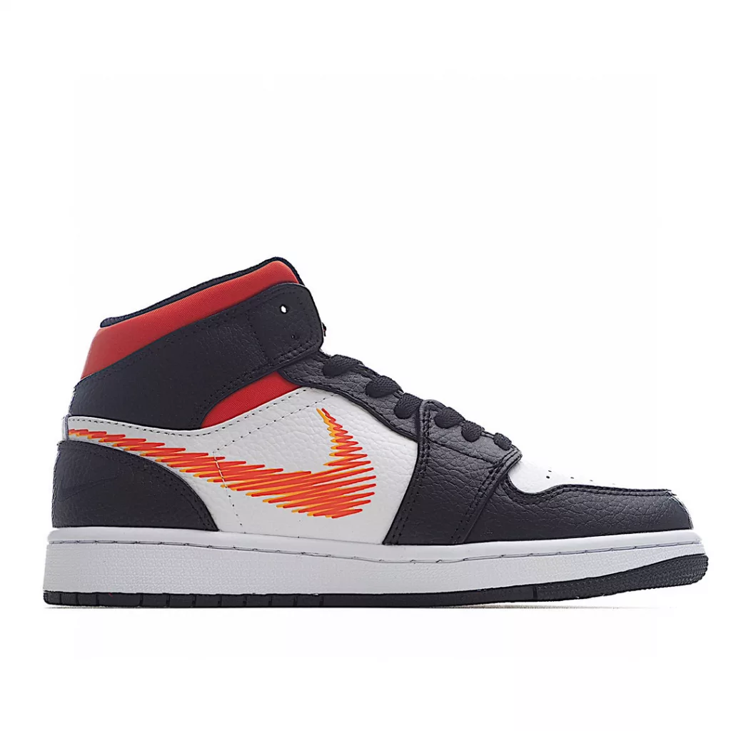 The Air Jordan 1 Mid AJ1 Mid Top Basketball Shoe features a brand new batch of original models, full soles, and factory customized leather materials, with a delicate and accurate feel. The folding process perfectly explains the details