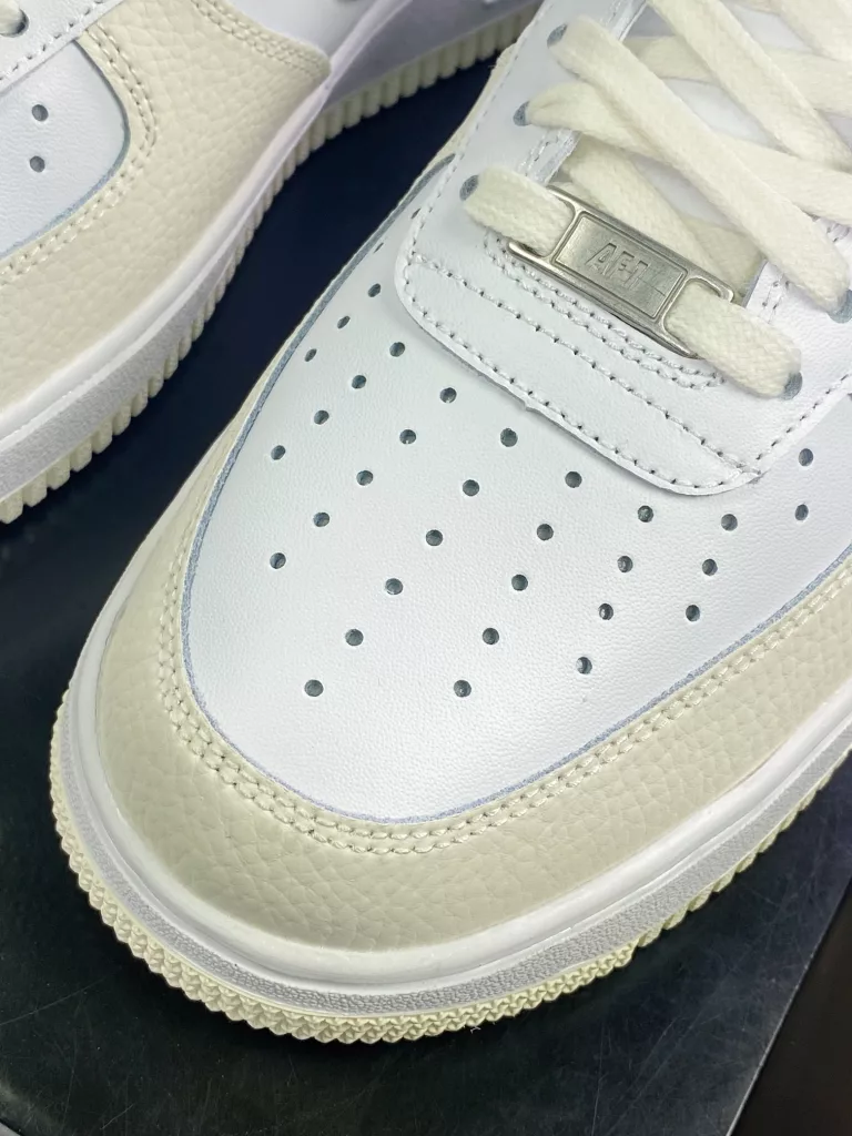 New Nike Air Force 1'07 Low GS 