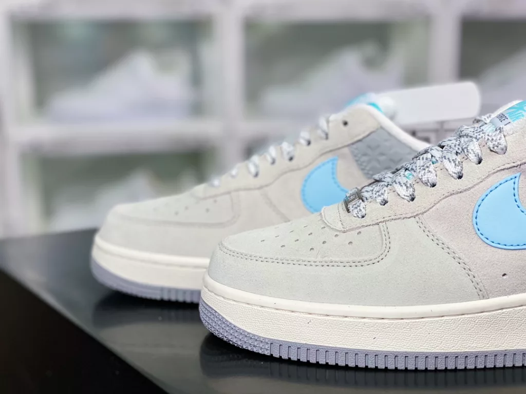 Nike Air Force 1'07 Low LX 