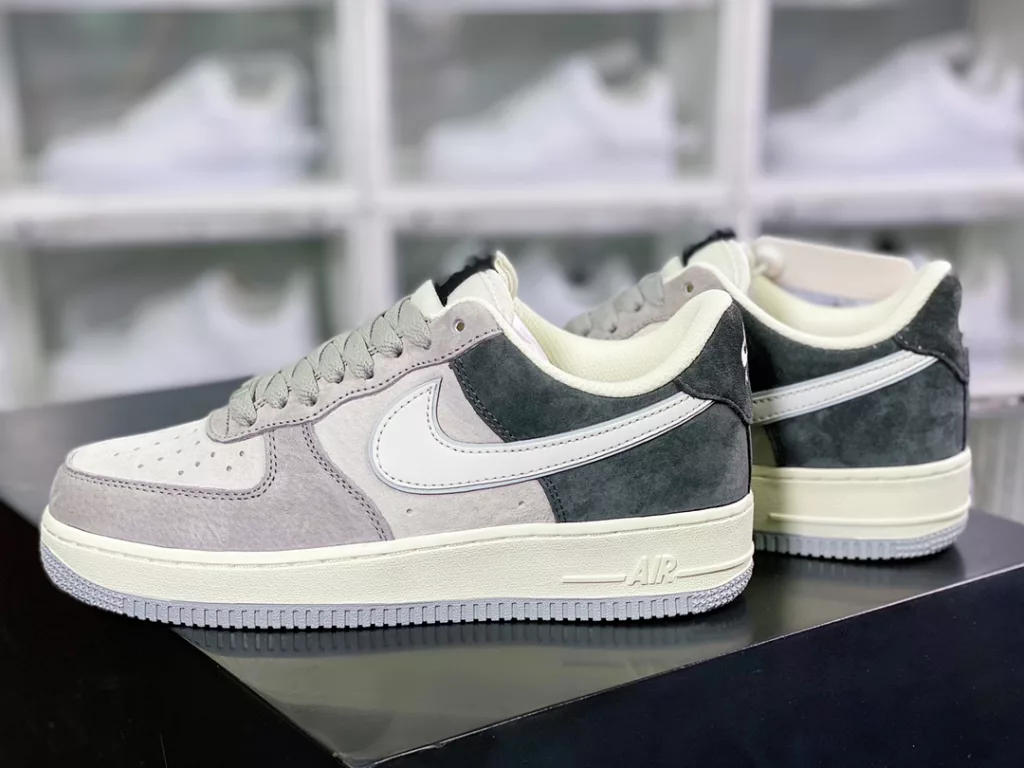 Nike Air Force 1'07 Low LX 