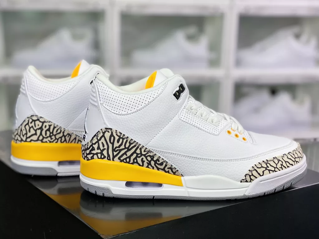 Wmns Air Jordan 3 Retro 