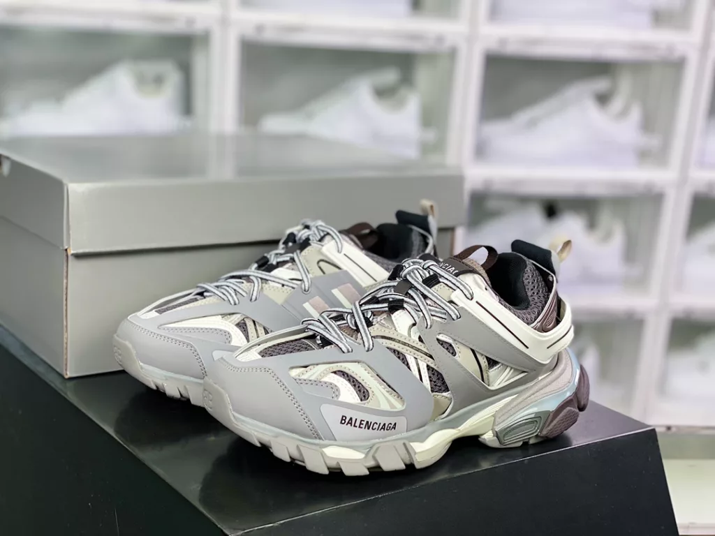 BALENCIAGA Track Trainers 3.0-generation retro wild running dad trend versatile jogging shoes 542023 W3AC1 189710