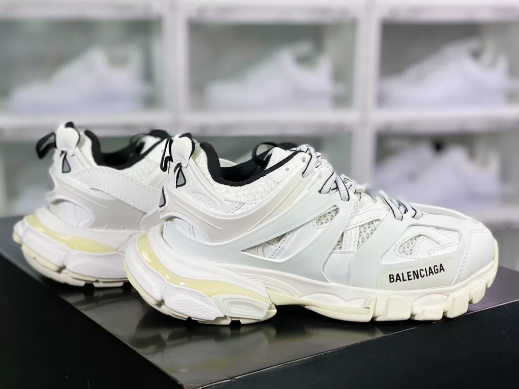 BALENCIAGA Track Trainers 3.0-generation retro wild running dad trend versatile jogging shoes 542023 W3AC1 189710