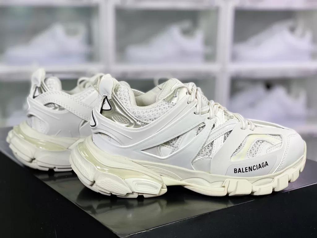 BALENCIAGA Track Trainers 3.0-generation retro wild running dad trend versatile jogging shoes 542023 W3AC1 189710