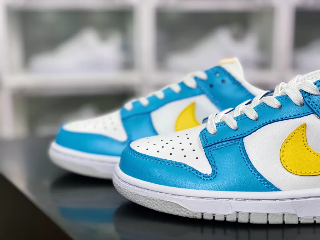 Dunk, little Simpson! Summer Sea Salt Lemon Color Scheme, Nike SB Dunk Low GS 