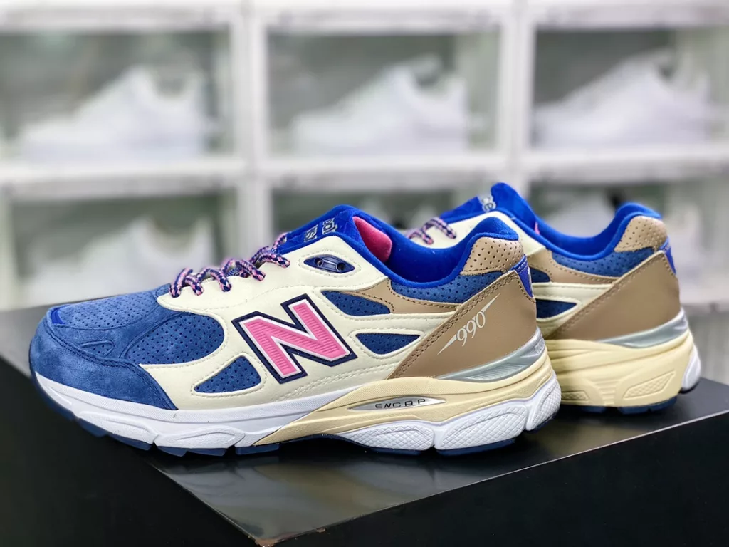 Co branded New York street trend brand KITH x NB New Balance Made in USA M990V3 three generation series low top American origin classic retro casual sports versatile running shoes 