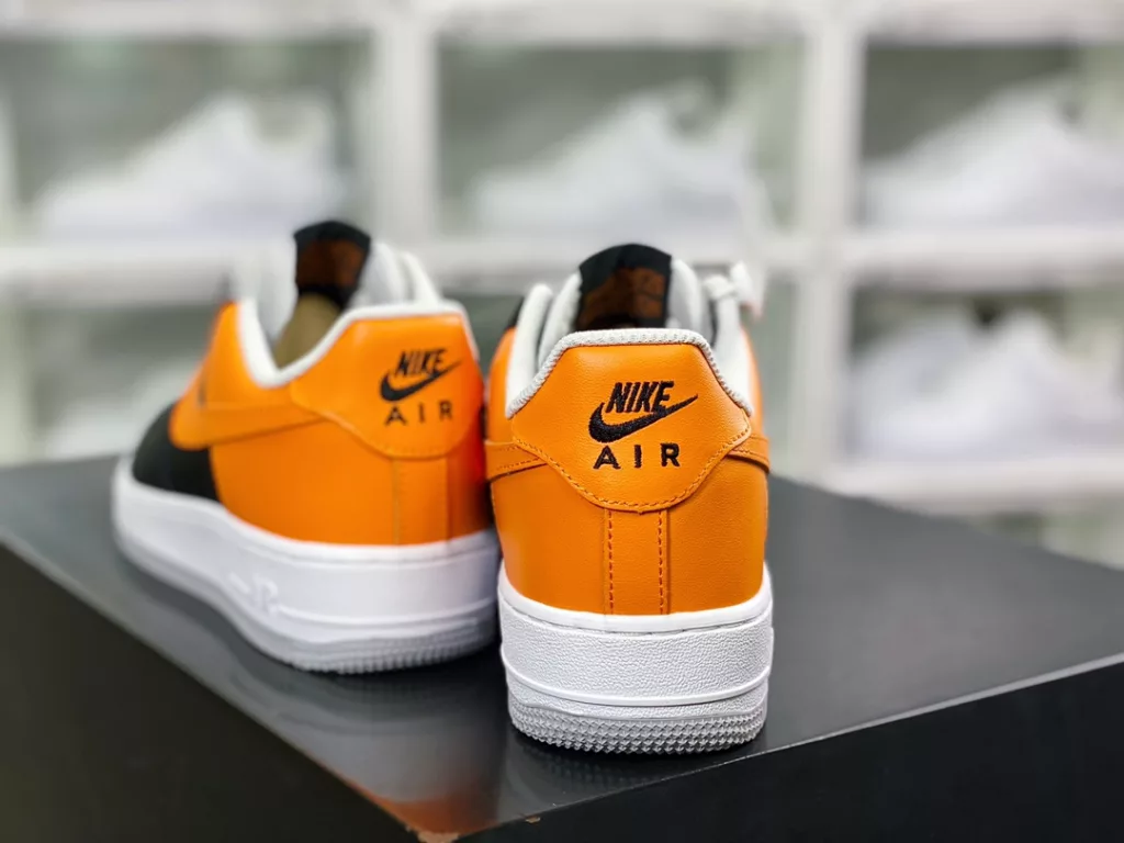 Nike Air Force 1'07 Low 