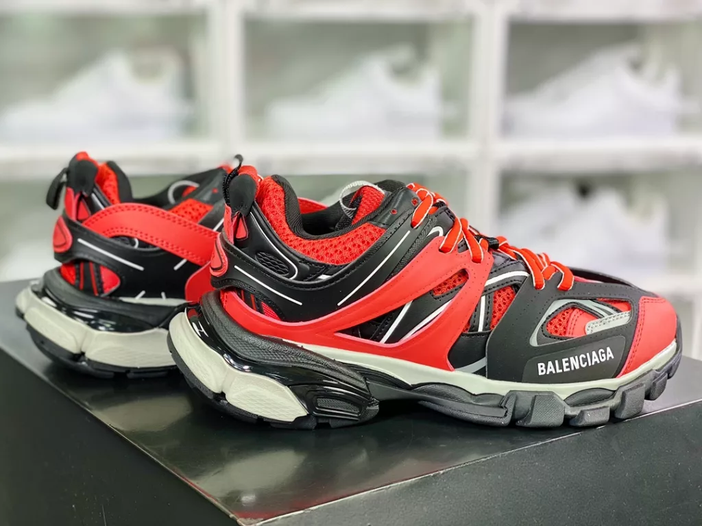 BALENCIAGA Track Trainers 3.0-generation retro wild running dad trend versatile jogging shoes 542023 W3AC1 189710