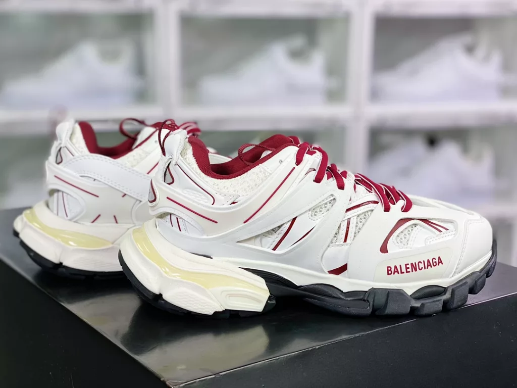 BALENCIAGA Track Trainers 3.0-generation retro wild running dad trend versatile jogging shoes 542023 W3AC1 189710