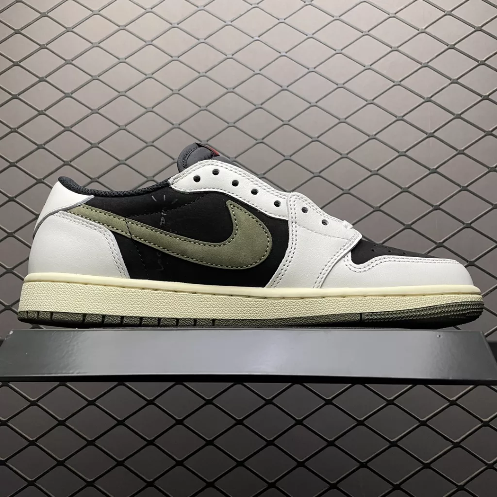 Local self sourced S-version original Travis Scott x Air Jordan 1 Low 