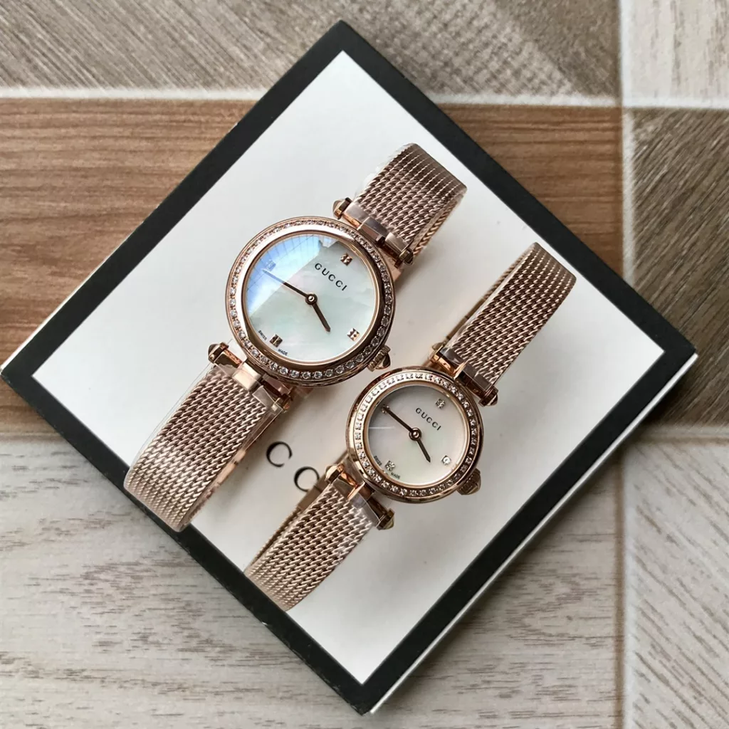 Gucci Baselworld new favourite, new design, natural mother-of-pearl face, delicate mesh band, original Swiss quartz, large parts original out, small 22 ~ medium ~ 27mm diameter, with full package out!