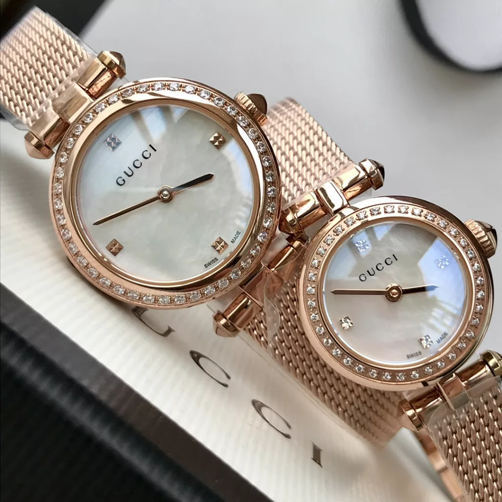 Gucci Baselworld new favourite, new design, natural mother-of-pearl face, delicate mesh band, original Swiss quartz, large parts original out, small 22 ~ medium ~ 27mm diameter, with full package out!