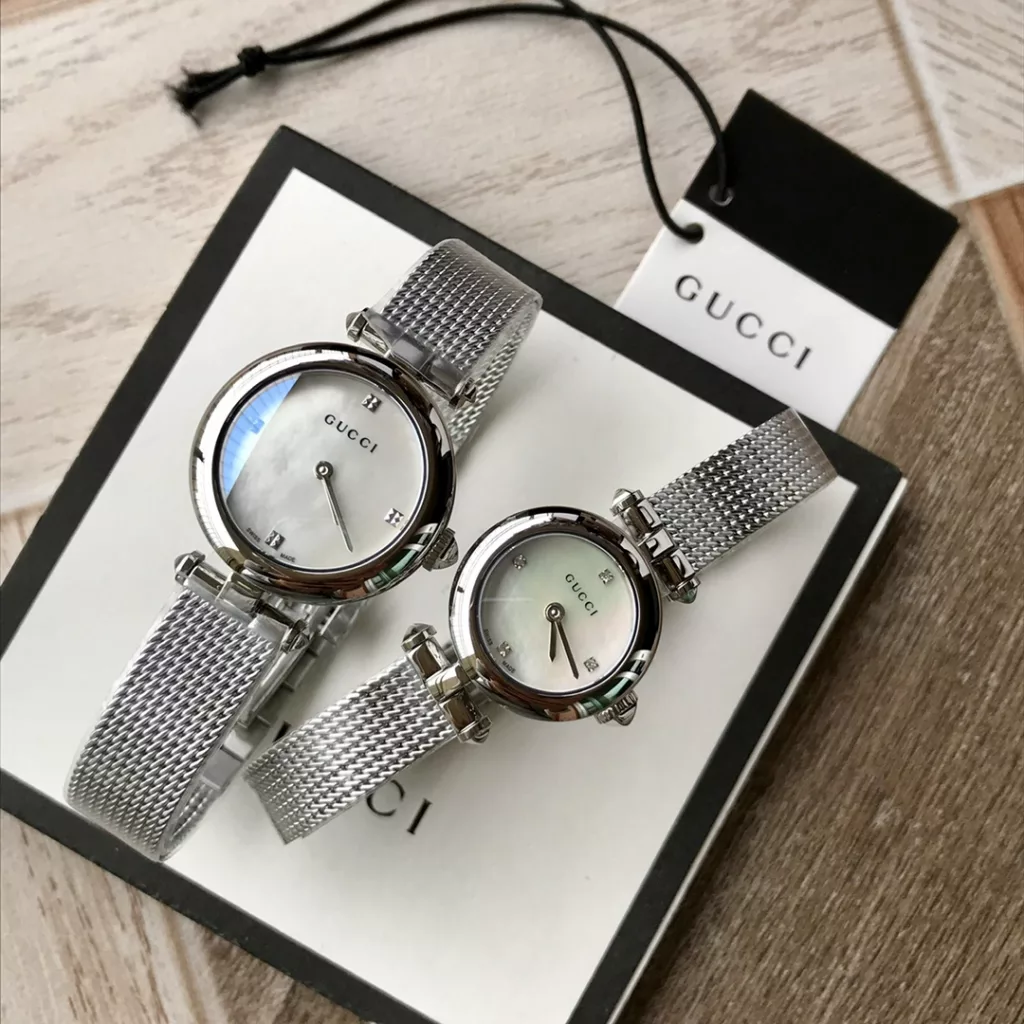 Gucci Baselworld new favourite, new design, natural mother-of-pearl face, delicate mesh band, original Swiss quartz, large parts original out, small 22 ~ medium ~ 27mm diameter, with full package out!