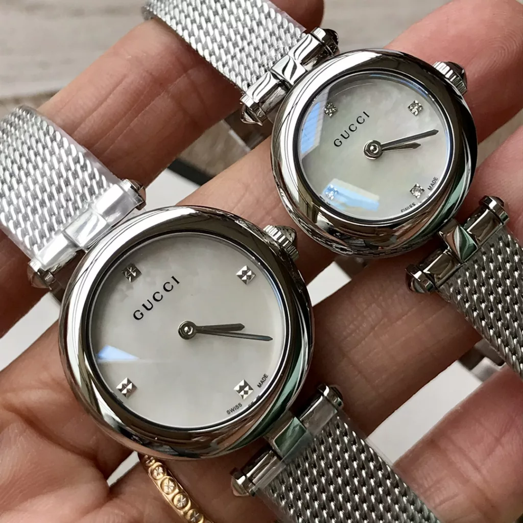 Gucci Baselworld new favourite, new design, natural mother-of-pearl face, delicate mesh band, original Swiss quartz, large parts original out, small 22 ~ medium ~ 27mm diameter, with full package out!