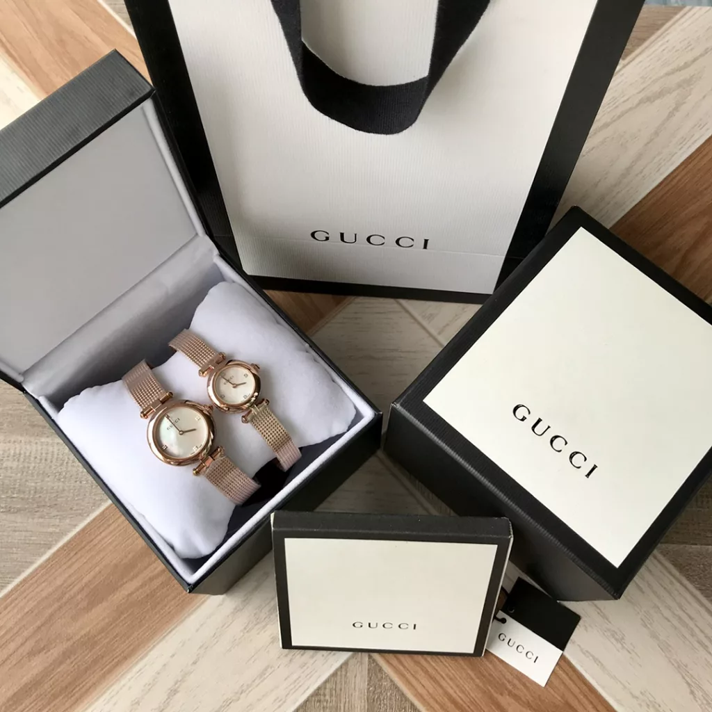 Gucci Baselworld new favourite, new design, natural mother-of-pearl face, delicate mesh band, original Swiss quartz, large parts original out, small 22 ~ medium ~ 27mm diameter, with full package out!