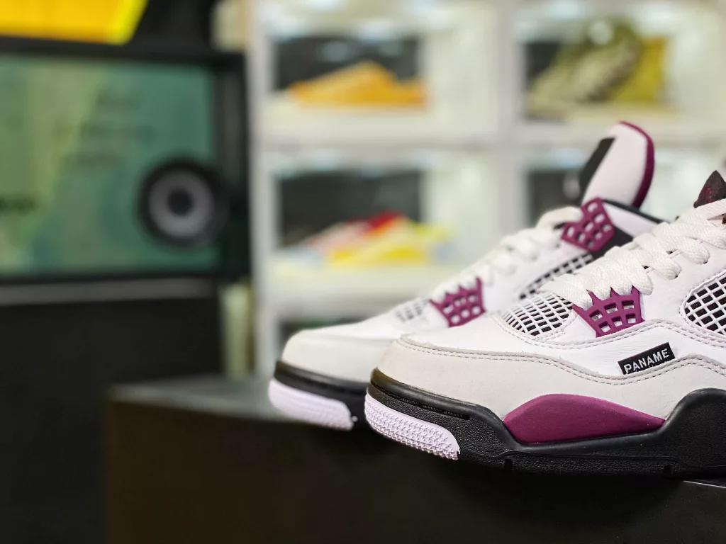 The Air Jordan 4 Retro PSG AJ4 Joe 4 Paris Paris All over White Purple Red Paris Saint Germain Co branded CZ5624-100 # will welcome a more popular Air Jordan 4 shoe this year. One change 10