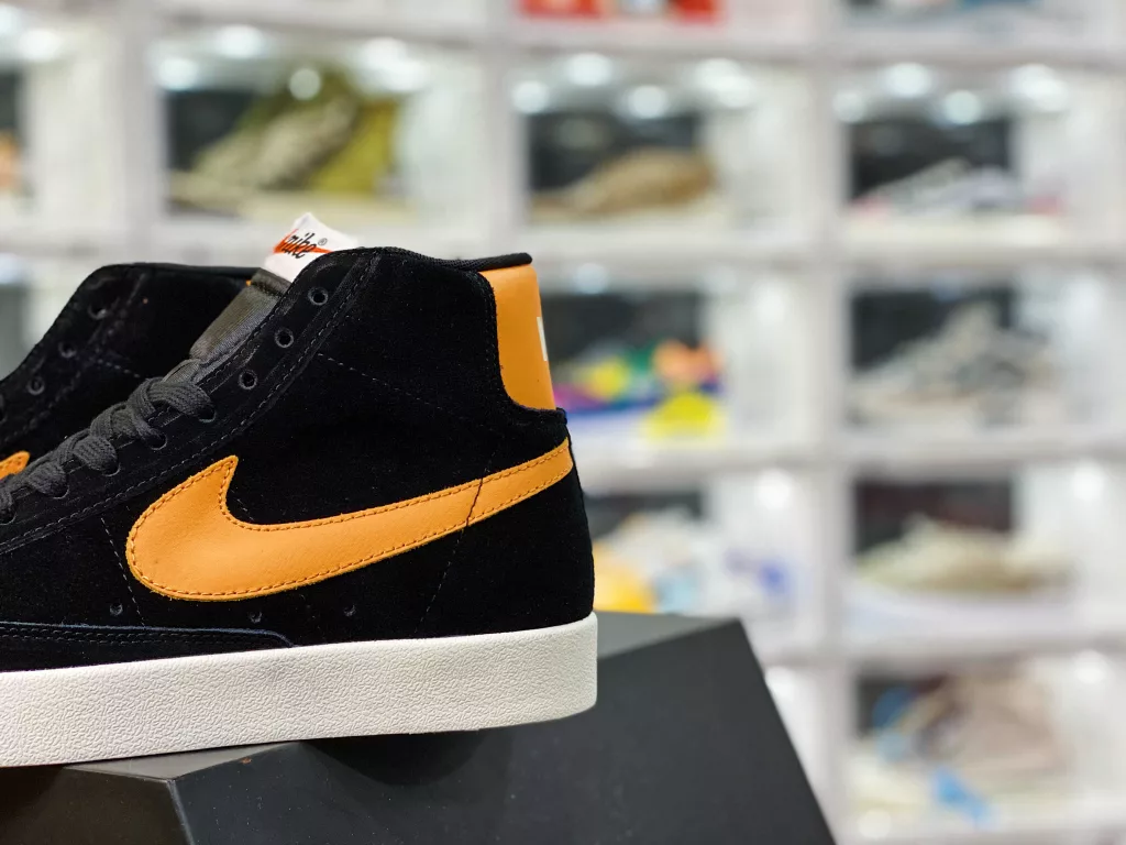 Nike Blazer Mid Versatile Piece Company level Strongest Nike Blazer Trailblazer ‼️ The timeless trend of IP craftsmanship, fine needle stitching, and wiring all follow the original shoe label, the original box, and the pure original shoe upper pulled back from Qingdao QT, LX3, factory made in 10