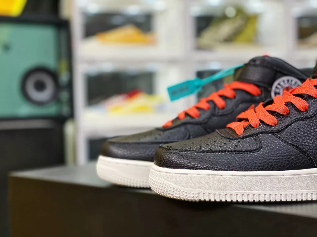 Black Orange Air Force 1'07 LV8 x Stranger Things 