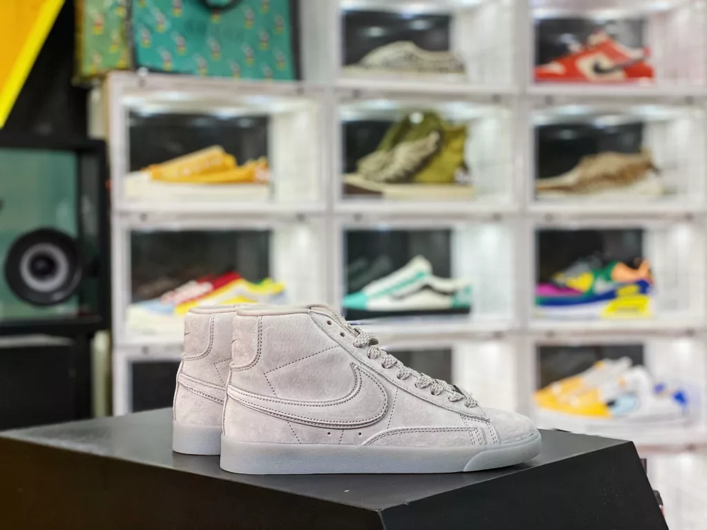 Nike Blazer Mid Versatile Piece Company level Strongest Nike Blazer Trailblazer ‼️ The timeless trend of IP craftsmanship, fine needle stitching, and wiring all follow the original shoe label, the original box, and the pure original shoe upper pulled back from Qingdao QT, LX3 factory made in 10