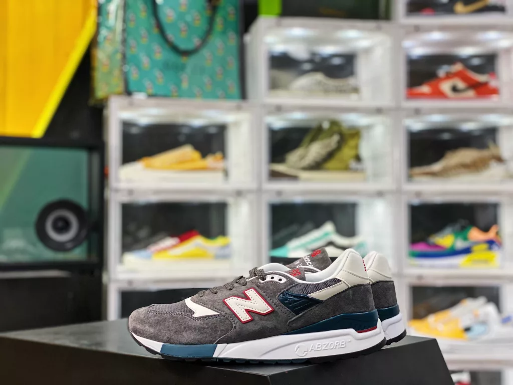 The original box is labeled as New Balance/New Bailun Classic Wolf Grey Limited Edition 3M Reflective M998CH Combination Sole, Authentic Shoe, Authentic Size 10