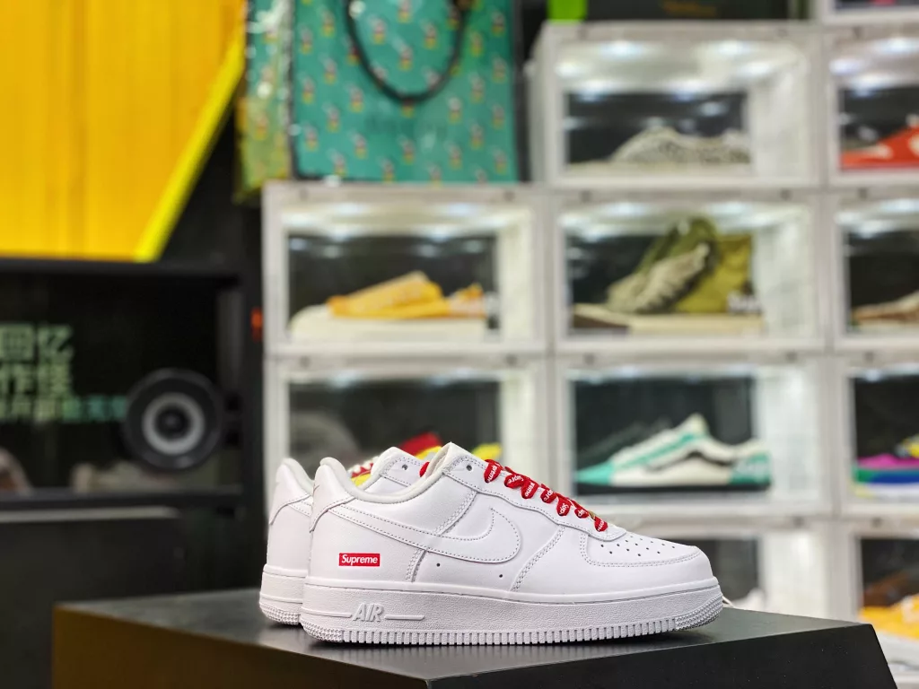 Supreme x NIKE 2020SS AIR FOCRE 1 Low White/White  CU9225-10010