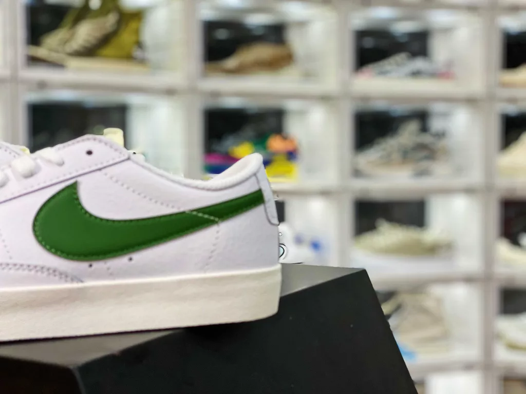 Youth Versatile, Nike Blazer Low LE 