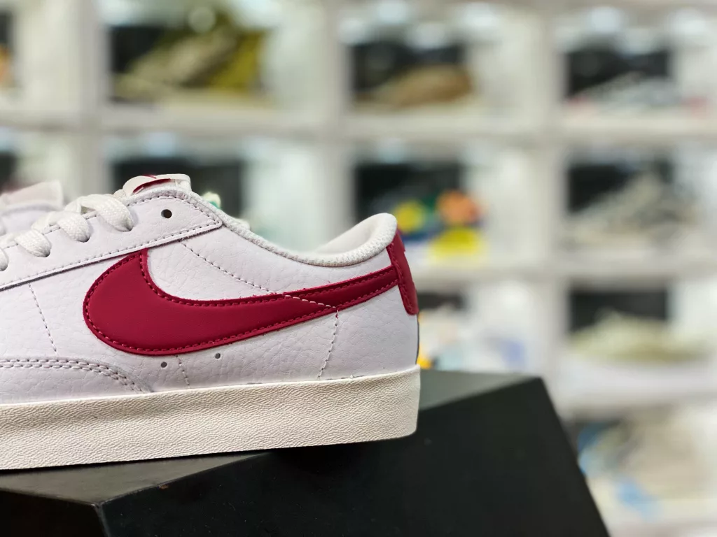 Youth Versatile, Nike Blazer Low LE 