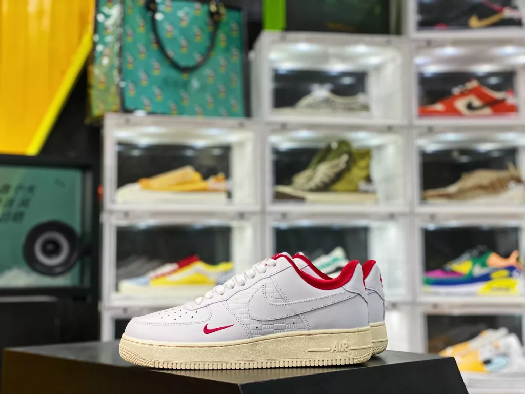 Corporate KITH x Nike Air Force1 Ronnie Fieg it Japan Limited Air Force One Low Top to Create the Most Pure Genuine Model Focusing on Foreign Trade Channel First Layer Genuine Full length Built in Air Cushion Original Box Accessories Midsole Steel Stamp All Built in 10