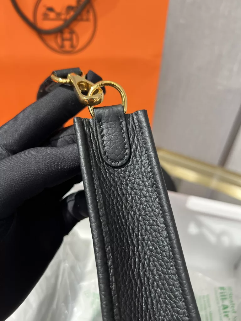 HERMES Hermes Evelyne 16 Evelyn Black Gold buckle