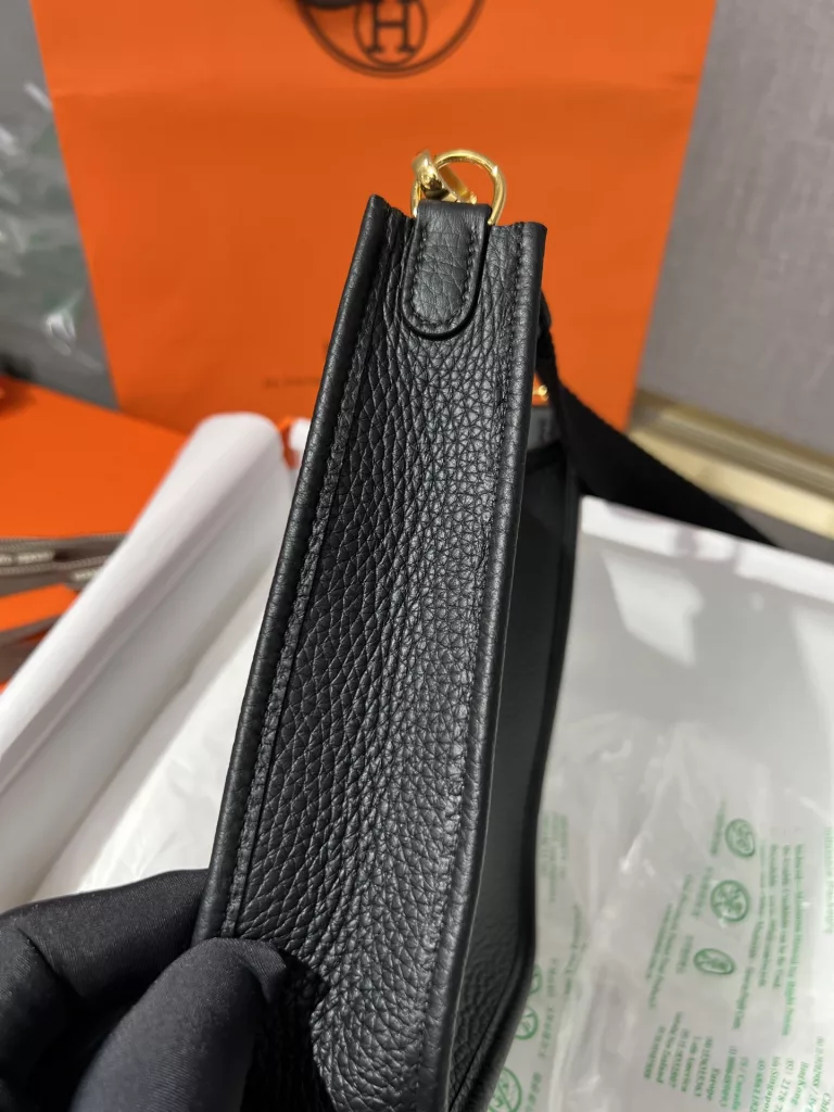 HERMES Hermes Evelyne 16 Evelyn Black Gold buckle