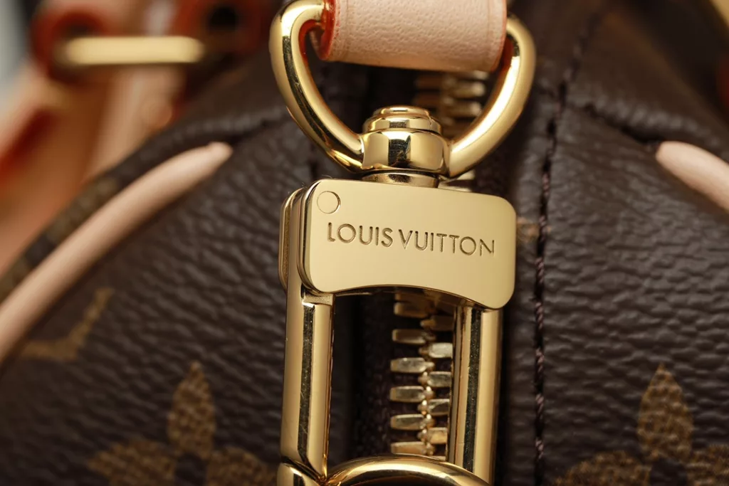 Louis Vuitton speedy bandouliere