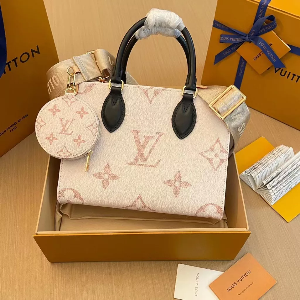 Louis Vuitton Onthege small shopping bag