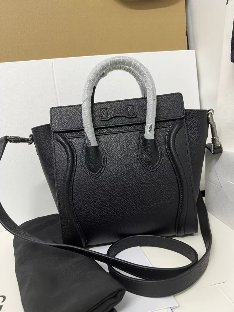 CELINE smiley bag